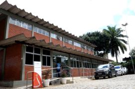 Lacen_Fachada