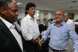 Em dia recorde de regulações, ministro conhece a Central Estadual de Regulação da Bahia (1)
