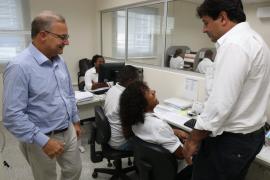 Em dia recorde de regulações, ministro conhece a Central Estadual de Regulação da Bahia (15)