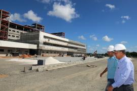 Obras do Hospital Metropolitano seguem em ritmo acelerado