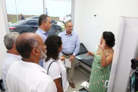 Camaçari tem reforma do Hospital Geral autorizada e entrega de equipamentos de saúde (8)
