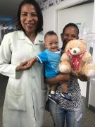 Natal no Hospital do Subúrbio 2019 - Entrega urso Pediatria