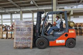 Governo do Estado recebe 24 mil litros de água sanitária para combate à Covid-19 (4)