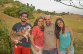Família recuperda Covid. CEAF