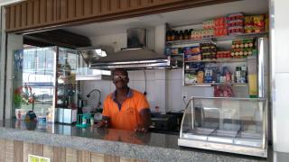 Clériston Andrade 2 praça de alimentação