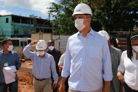 Com obras avançadas, Policlínica de Saúde em Narandiba recebe visita do governador (71)