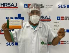 Linha de frente do HRSAJ é vacinada contra COVID-19 (3)