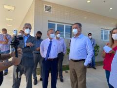 Governador vistoria instalações do Hospital Metropolitano antes da abertura (2)