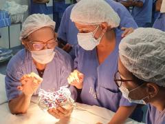 Pela primeira vez, equipe 100% baiana realiza cirurgia para separação de gêmeos siameses (6)