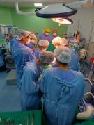 Pela primeira vez, equipe 100% baiana realiza cirurgia para separação de gêmeos siameses (8)