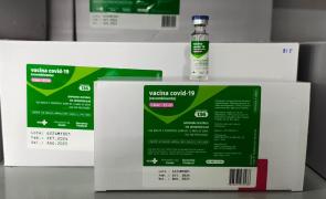 vacina covid serum (3)