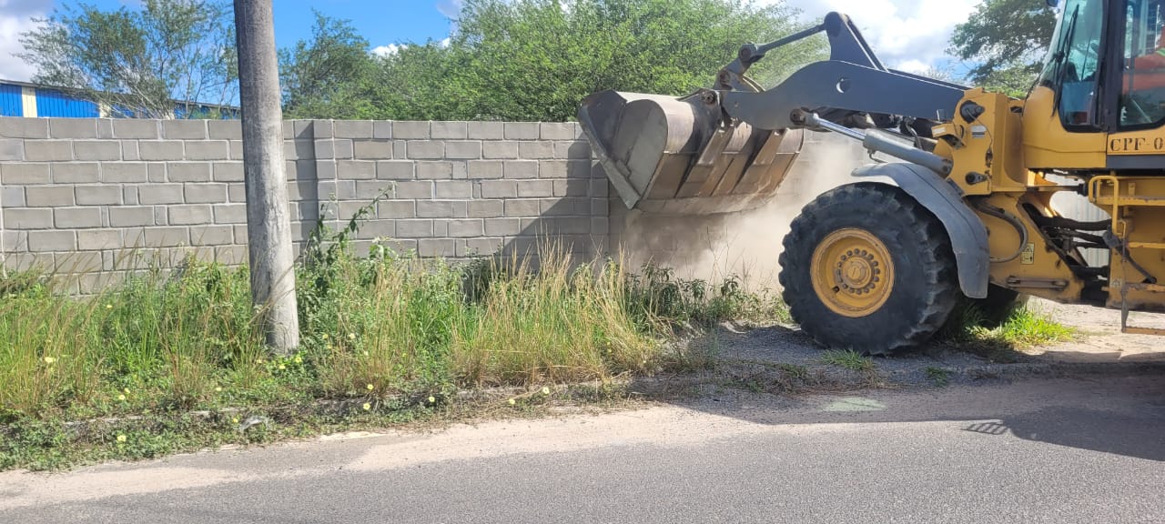 Governo do estado, por meio da SDE, inicia operação de retomada de posse de áreas invadidas em Feira de Santana