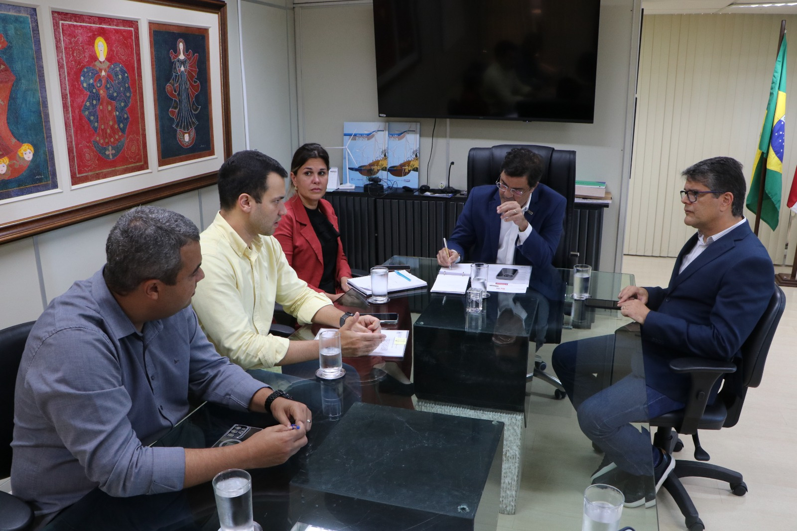 Governo do Estado, por meio da SDE, e Ainvic prorrogam acordo de cooperação