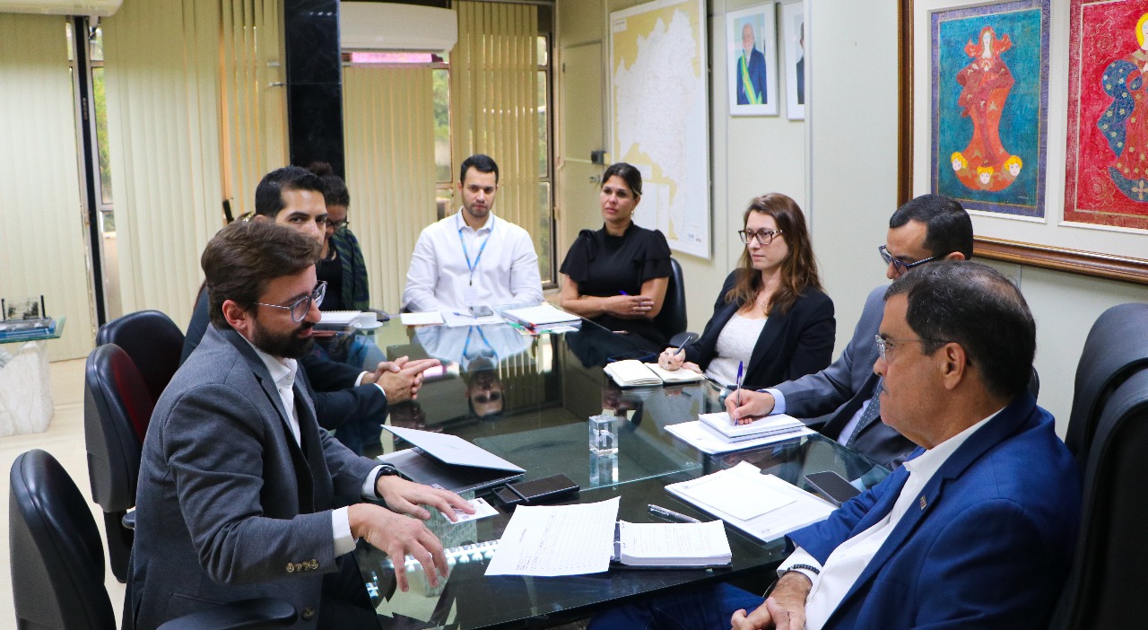 SDE acompanha avanços de projeto para implantação de unidade minero-industrial na Bahia