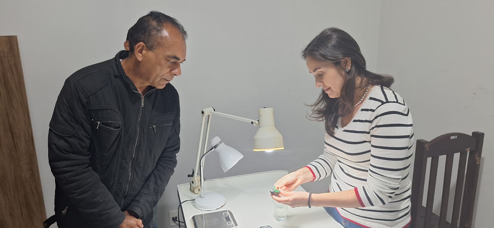 Bahia realiza primeiro ciclo técnico para criar tabela oficial das esmeraldas de Carnaíba