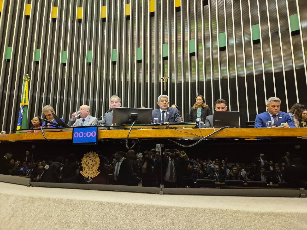 Em Brasília, governador Jerônimo Rodrigues participa de homenagem aos 192 anos de Feira de Santana