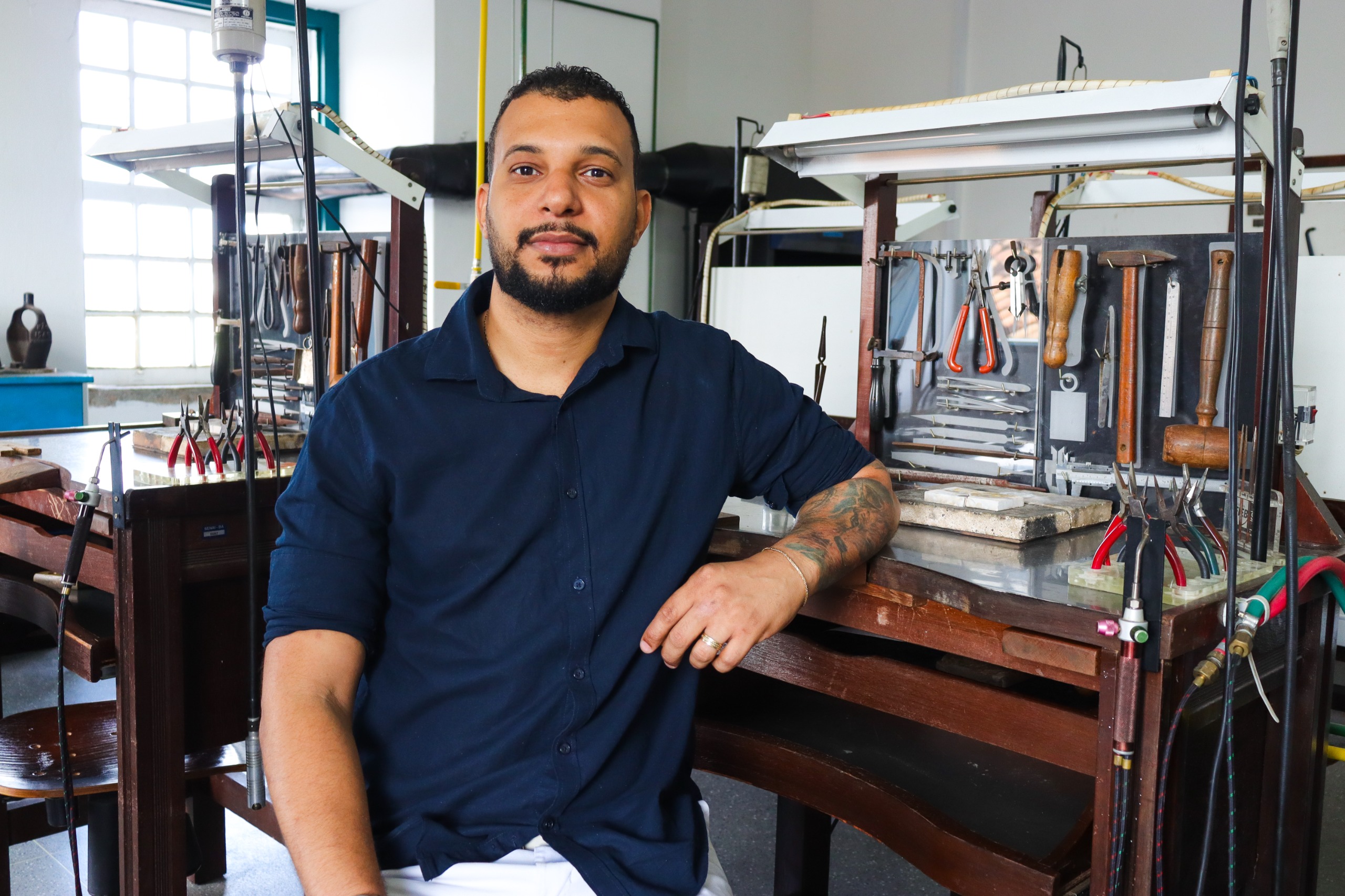 Joalheiros inovam para driblar alta do ouro e conquistar clientes em Salvador