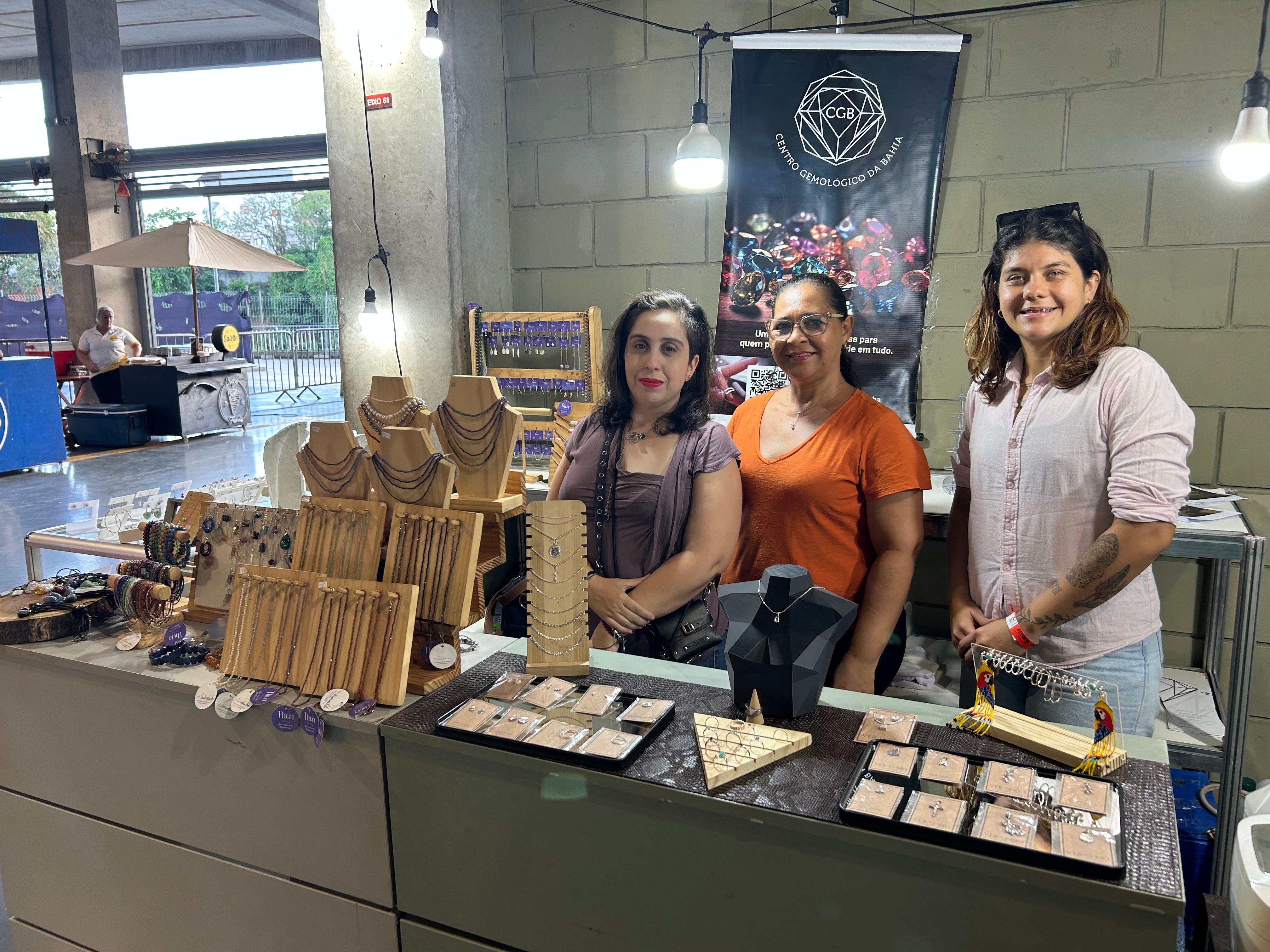 Centro Gemológico participa do II Festival Nacional de Artesanato na Bahia na Fonte Nova