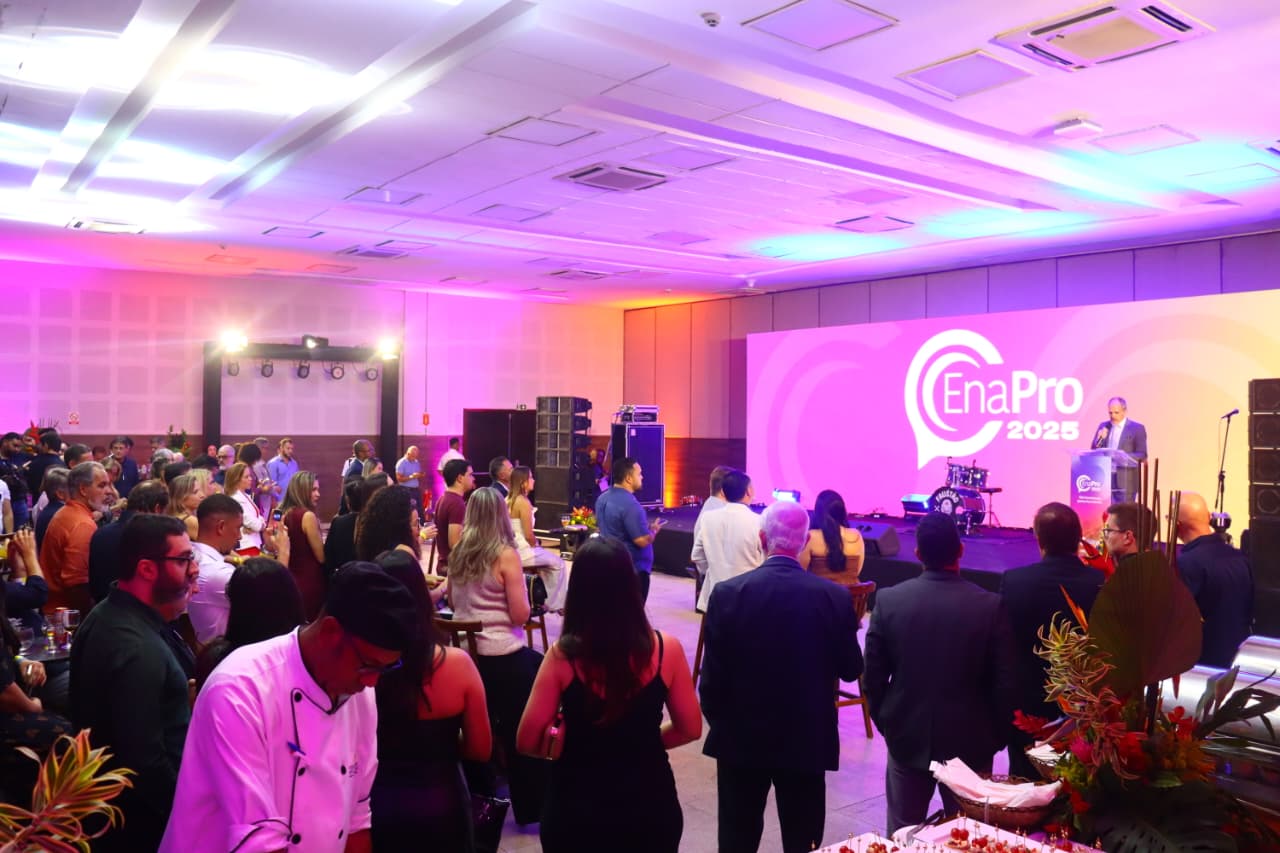 SDE reforça papel estratégico das agências de propaganda no desenvolvimento econômico durante o ENAPRO 2025