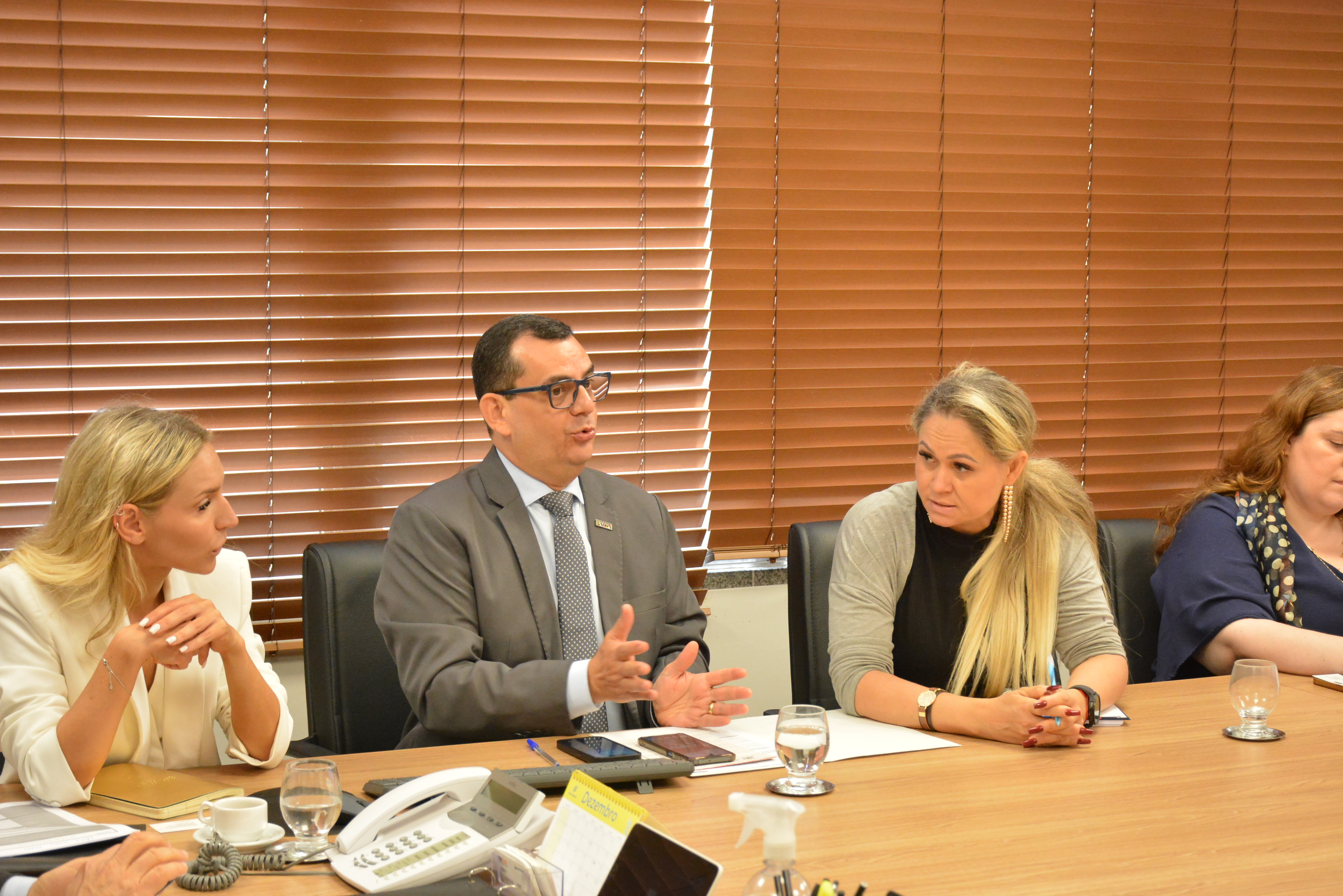 SDE discute oportunidade de cooperação entre a Rússia e a Bahia na indústria naval 