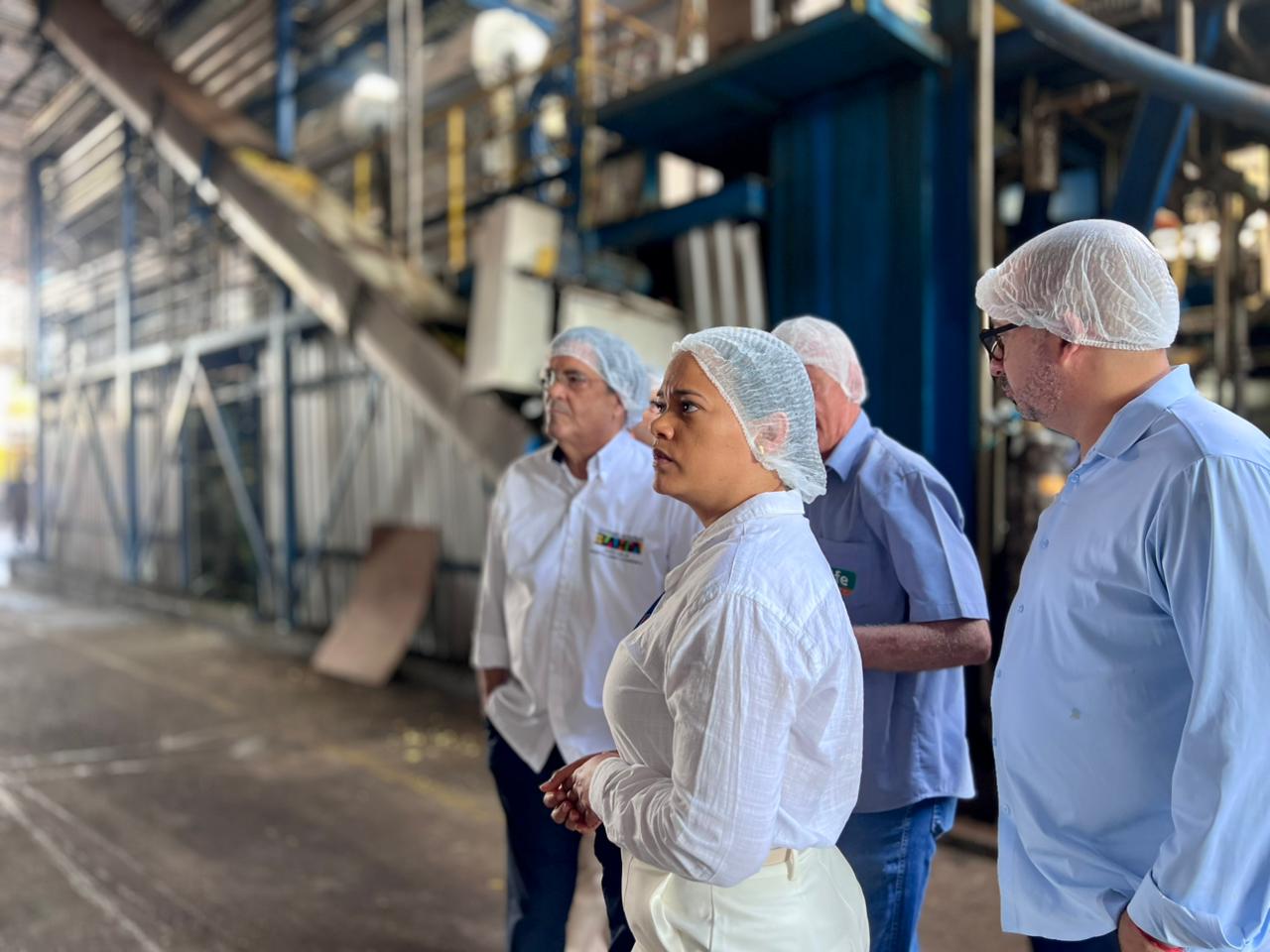 Bahia busca novos investimentos em São Paulo para fortalecer a cadeia da laranja no estado