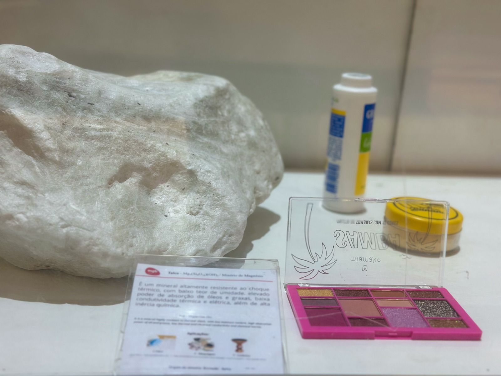 Férias escolares: Shopping Center Lapa sedia mostra de geologia Pequeno Explorador