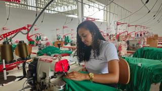 Diana Silva, costureira da Planeta Farda