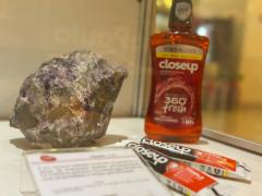 A Fluorita é empregada na fabricação de cremes dentais e enxaguantes bucais  