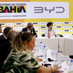 Governo do Estado acompanha avanços da Fábrica da BYD em Camaçari e reforça compromisso com o desenvolvimento tecnológico e econômico da Bahia