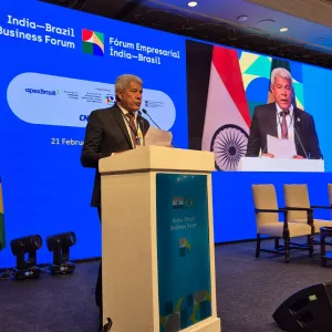 Jerônimo Rodrigues apresenta potencial da Bahia para empresários e autoridades no Fórum Índia-Brasil