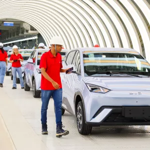 BYD anuncia 3 mil novas contratações para fábrica na Bahia e reforça plano de expansão no Brasil