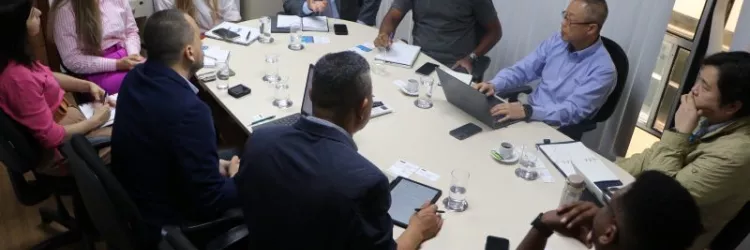 Comitiva coreana da Posco International e Myoung Shin