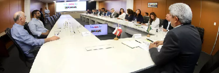 Governo do Estado discute estratégias para o desenvolvimento de Feira de Santana