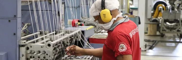 Empresa do ramo têxtil amplia e inova em Feira de Santana