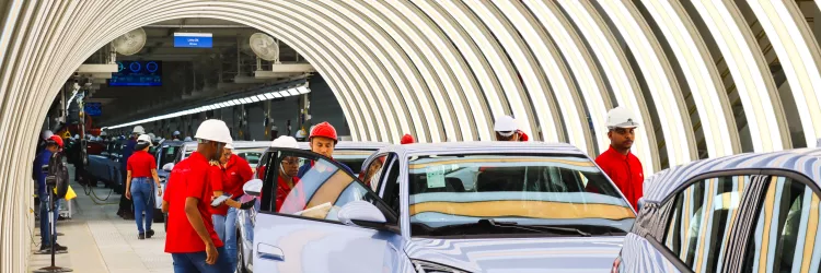 Obras de ampliação na unidade fabril da BYD vão elevar índice de nacionalização dos carros