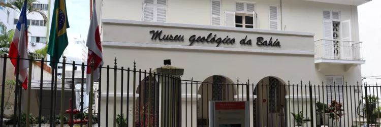 Aos 51 anos, Museu Geológico da Bahia passa a exibir primeiros tectitos identificados no Brasil