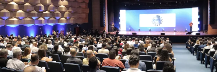 SDE participa do Cenários & Tendências 2026 e destaca potencial de Feira de Santana no comércio baiano