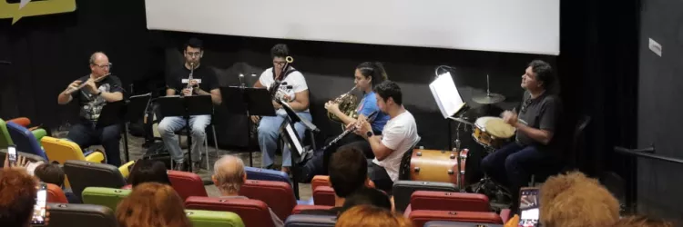 MGB e OSBA realizam homenagem às mães com apresentação da Camerata Opus Lúmen