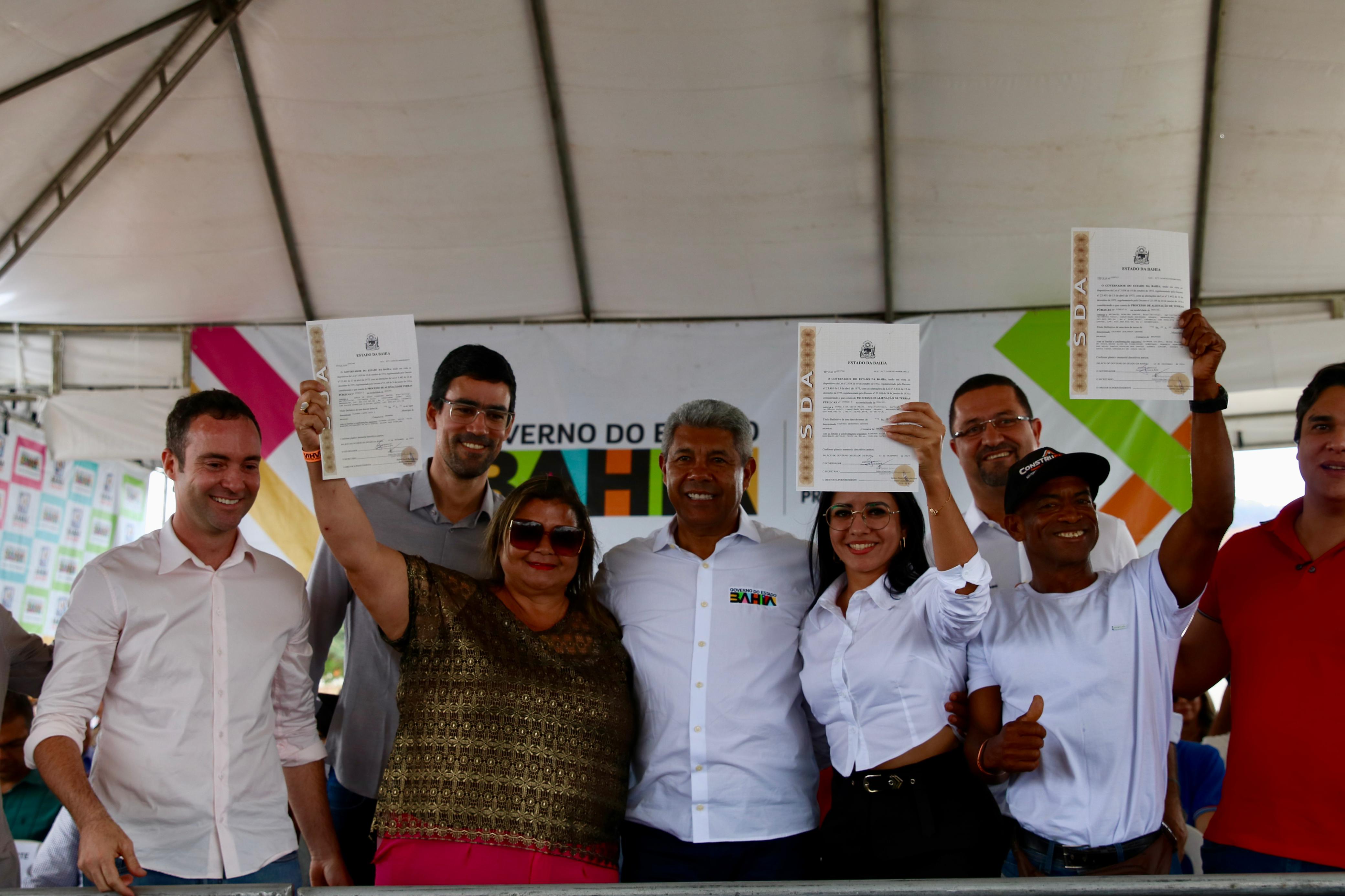 SDR fortalece agricultura familiar com a entrega de títulos de terra e requalificação de agroindústria em Brumado