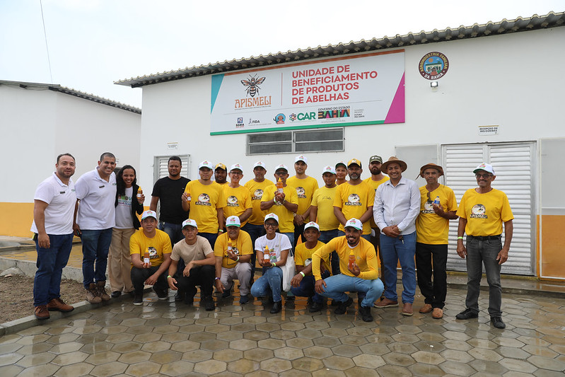 Nova unidade de beneficiamento de mel fortalece renda de apicultores em Itiúba