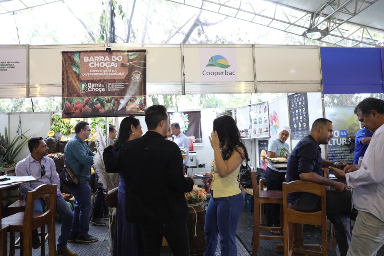 Agricultura Familiar da Bahia marca presença na  16ª edição do Encontro Nacional do Café