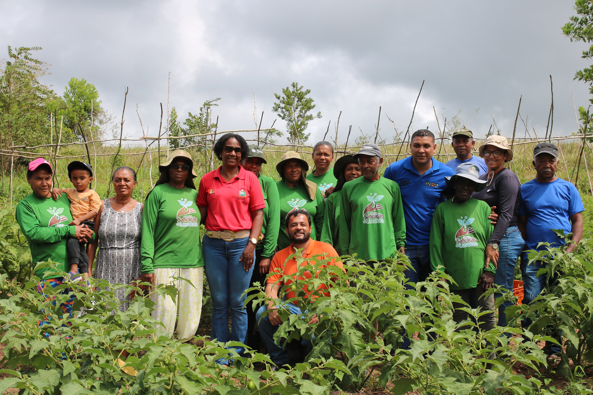 Do plantio à mesa: o impacto do Viva Horta na comunidade de Mucugê, em Mata de São João