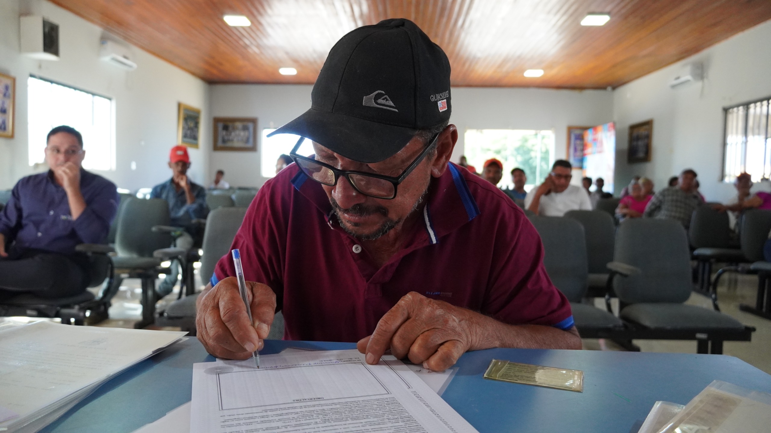 Mais dignidade no campo: Governo da Bahia entrega 41 títulos de terra em São Gabriel