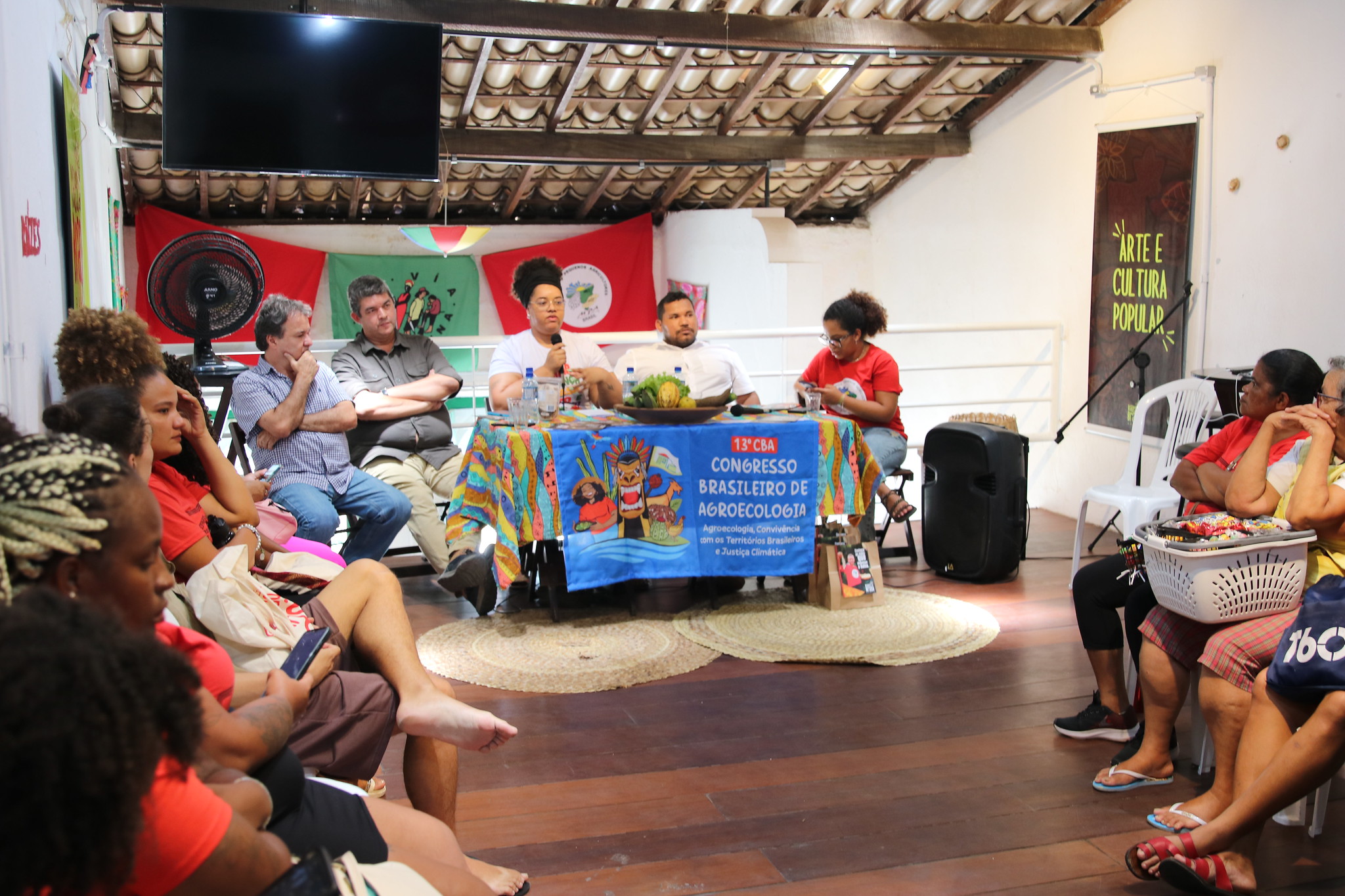 Pelourinho abriga a 1ª Feira Agroecológica do Raízes do Brasil, com produção saudável e debates sobre soberania alimentar