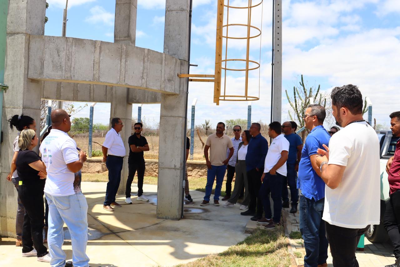 Visita técnica à Central de Jacobina fortalece implantação do Modelo de Gestão Compartilhada da Água em Ribeira do Pombal