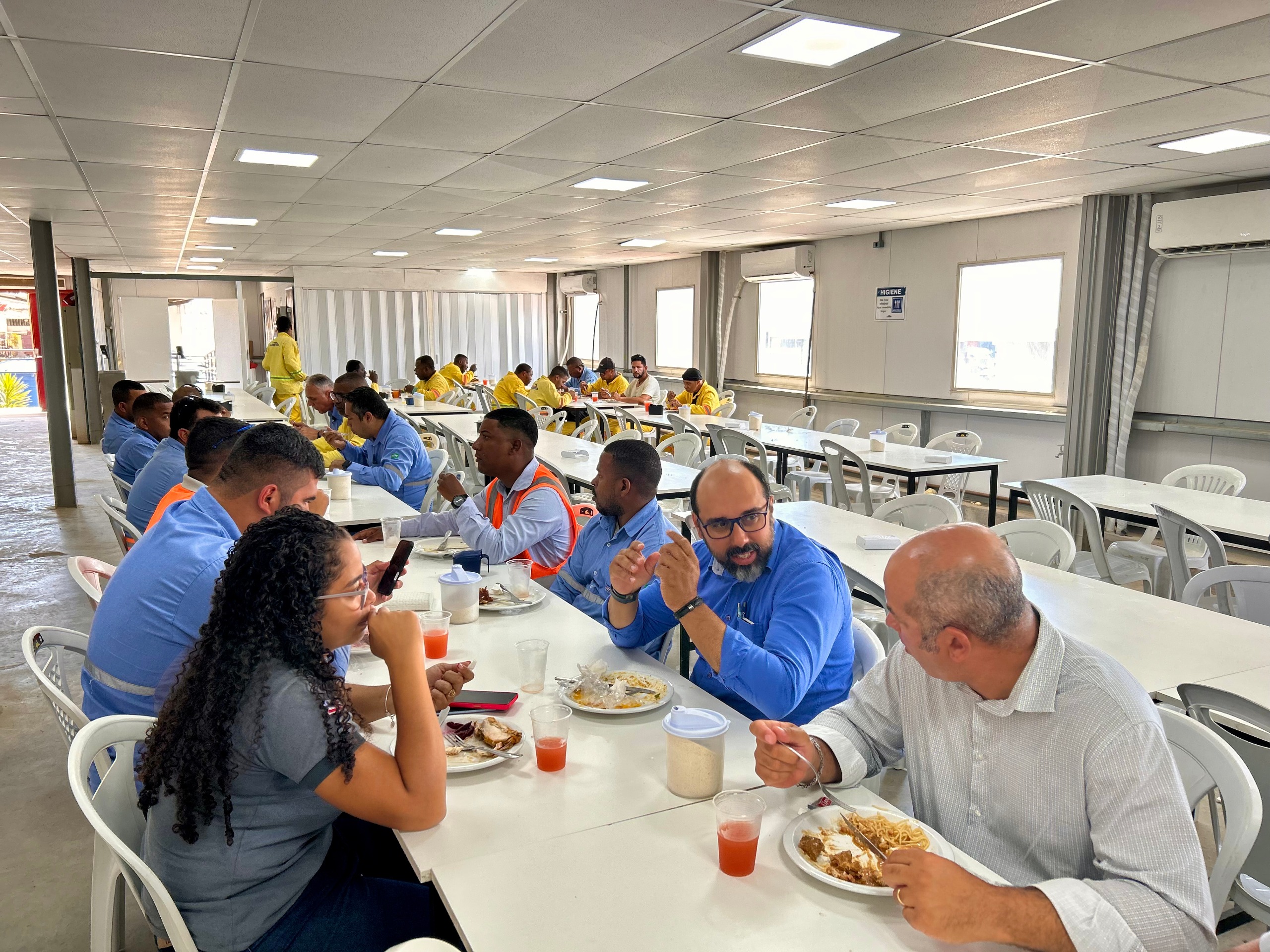 Refeição dos trabalhadores da obra do VLT passa a contar com produtos da agricultura familiar