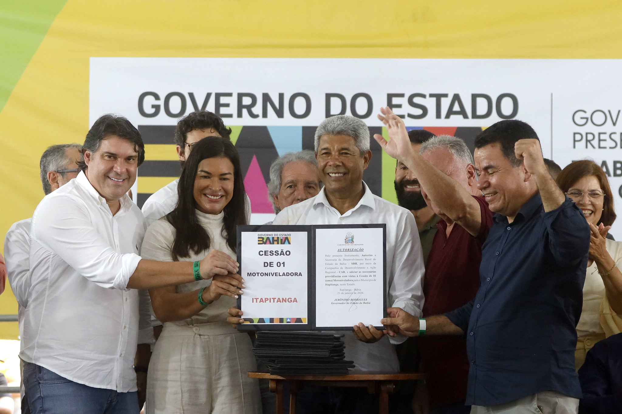 Itapitanga recebe equipamentos 