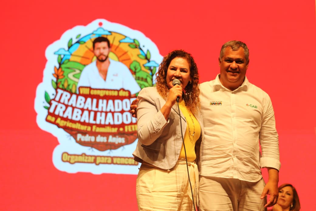 Governo da Bahia firma acordos para qualificação profissional e construção de cisternas durante congresso da agricultura familiar