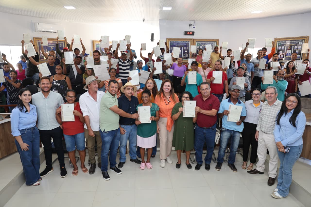 Agricultores familiares de Santa Rita de Cássia e Mansidão