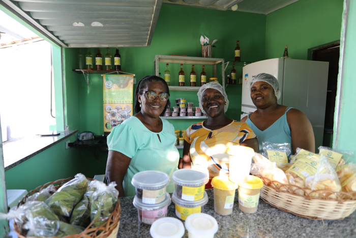 Agricultura familiar produz novas receitas que geram renda para mulheres quilombolas de Muritiba
